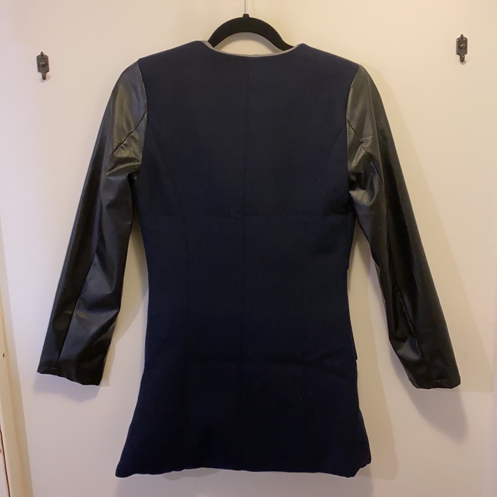 Light Jacket - Picture 2 of 2